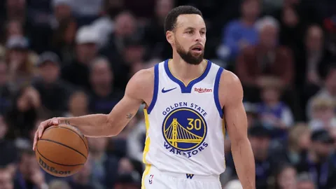 “芮乃伟坚持规则，婉拒对手让步，坚持认输决定”